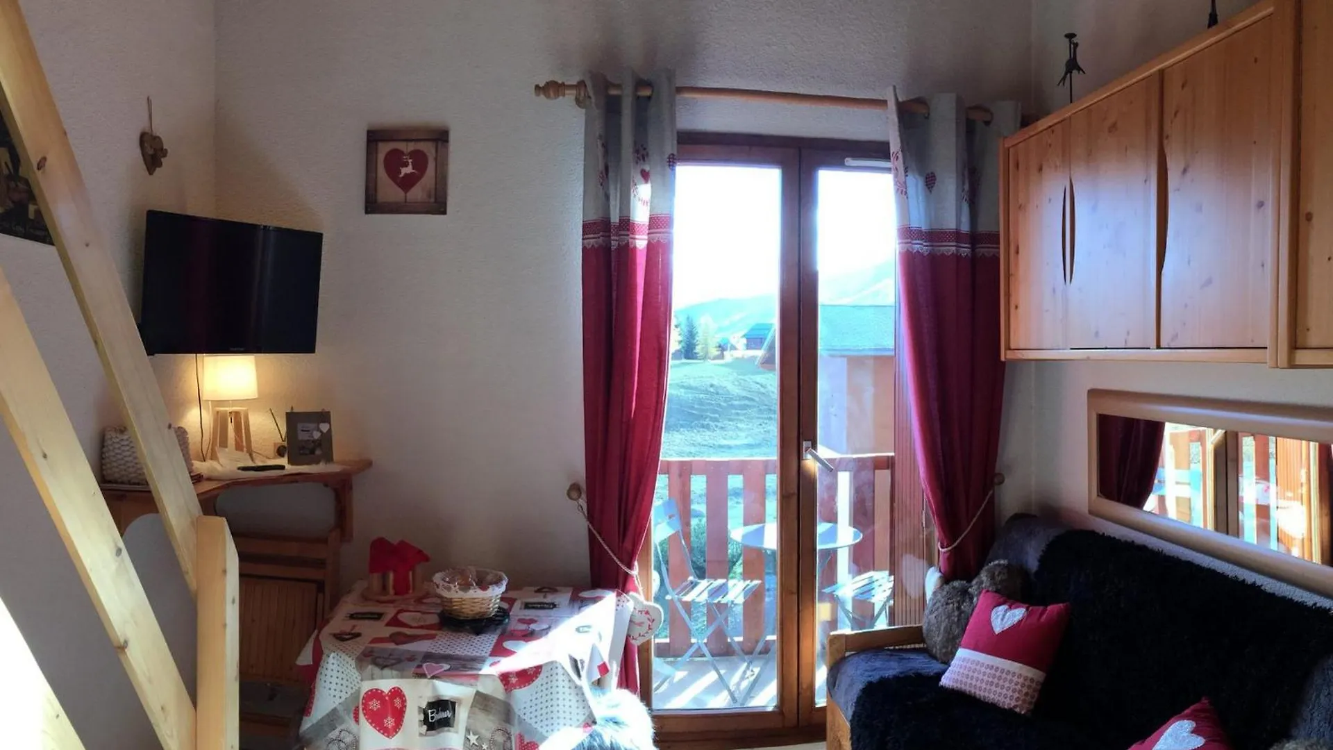 Charmant Studio 2Eme Etage, Balcon Sud, A Deux Pas Telesiege Et Commerces, Calmes Et Ensoleille - Fr-1-416-180 Apartment Fontcouverte-la-Toussuire